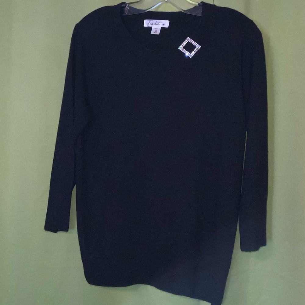 3$🤩Tradition Sweater with Rhinestone Detail